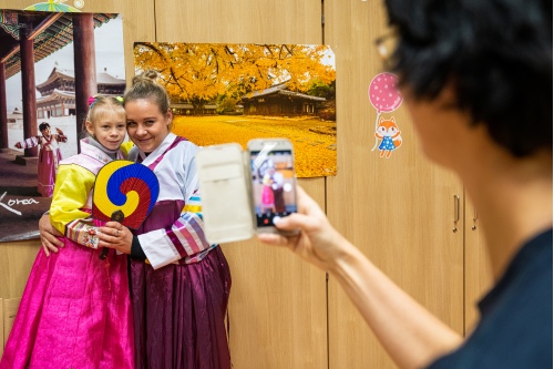 Фотосессия в корейских костюмах Фотосессия в корейских костюмах