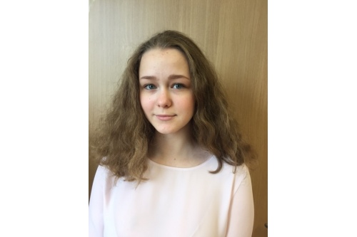 «Я вышла на улицу только после первого блока химиотерапии, похудевшая, без волос, в маске» «Я вышла на улицу только после первого блока химиотерапии, похудевшая, без волос, в маске»